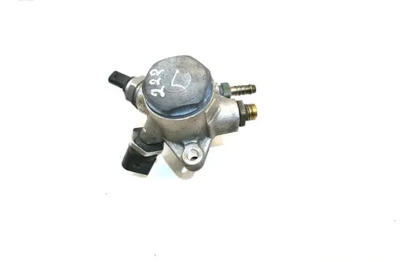 Audi A8 S8 D4 4H Fuel injection high pressure pump 079127025T DE310712 0261230393