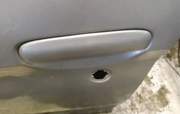 Citroen Xsara Picasso Front door exterior handle 