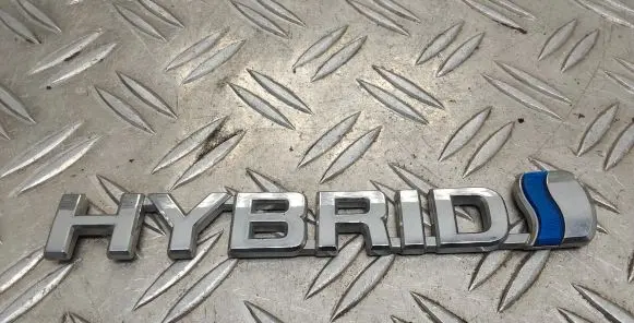 Toyota Auris E180 Fender model badge letters 
