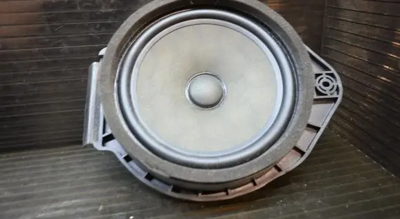 Opel Mokka Front door speaker