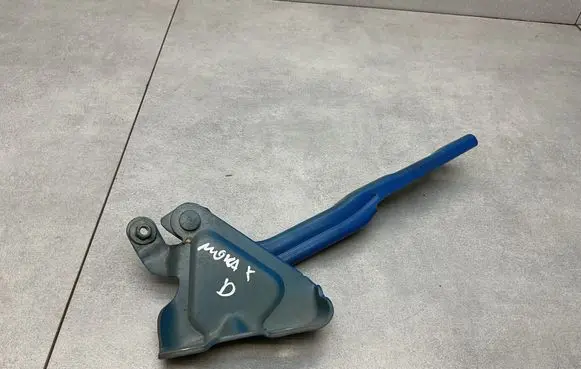 Opel Mokka X Engine bonnet/hood hinges 95421581