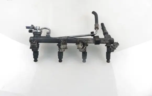 Opel Astra H Fuel main line pipe 90411551 0280156021
