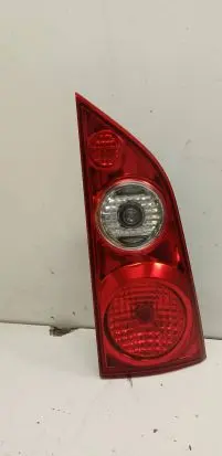 Tailgate rear/tail lights