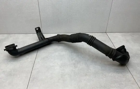 Opel Zafira C Intercooler hose/pipe 13265282 315616912