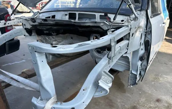 Front quarter panel