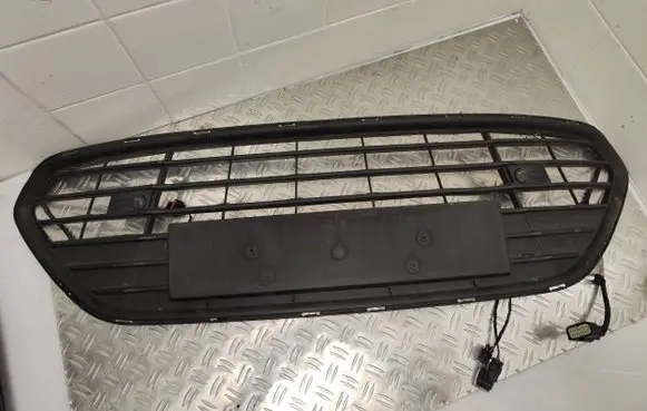 Ford Mondeo MK IV Front bumper lower grill Bs7117B968a