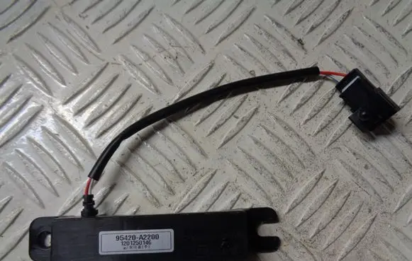 KIA Ceed Aerial antenna amplifier 95420A2200