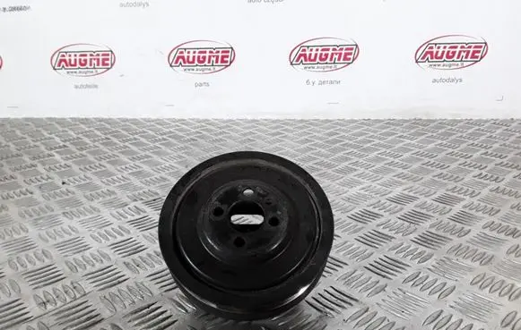 Volkswagen Golf V Crankshaft pulley