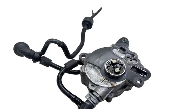 Audi A6 S6 C6 4F Vacuum pump 03G145209C