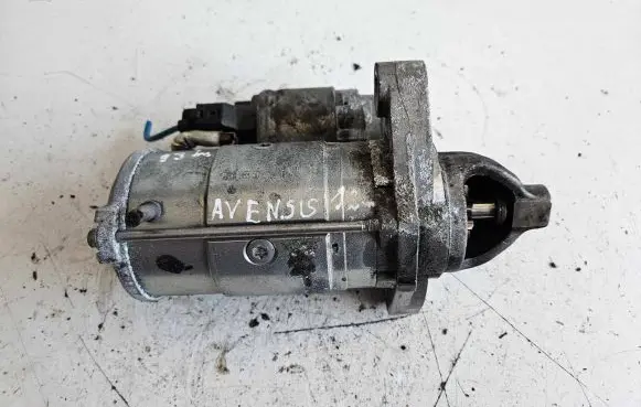 Toyota Avensis T270 Starter motor 281000R021