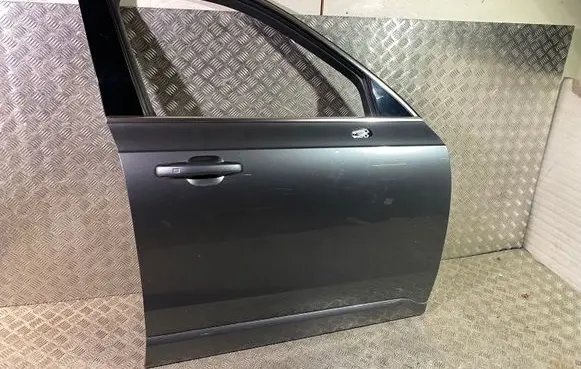 Volvo XC90 Front door
