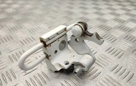 Volkswagen Transporter - Caravelle T5 Front door hinge set 7H0831411B