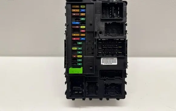 Ford Explorer VI BSM Control unit A2C7664142000 LU5T15604 21005192485
