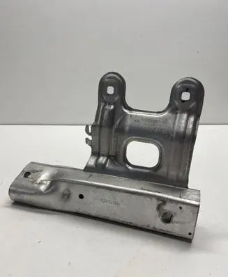 BMW 3 F30 F35 F31 Radiator support slam panel bracket 7266193 131015 10031013