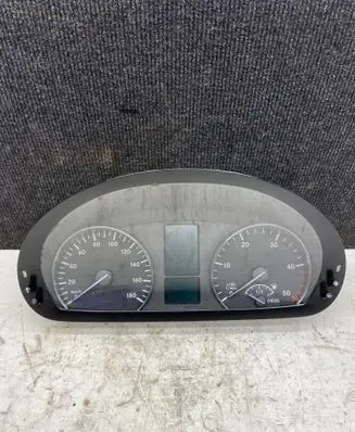 Mercedes-Benz Sprinter W906 Speedometer (instrument cluster) A9065423501