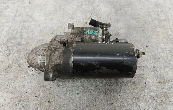 Opel Zafira A Starter motor 0001109052BOSCH