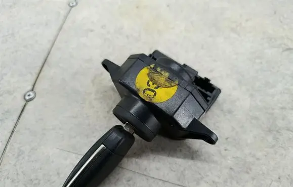 Audi A6 S6 C6 4F Ignition lock 4F0909131E