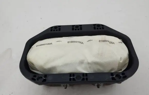 Opel Zafira C Passenger airbag 13381058 610231500