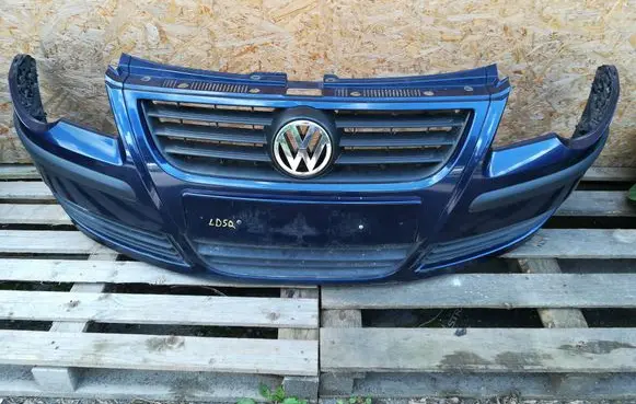 Volkswagen Polo IV 9N3 Front bumper 6Q0807221C