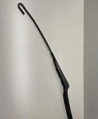BMW 3 E36 Windshield/front glass wiper blade 8357209