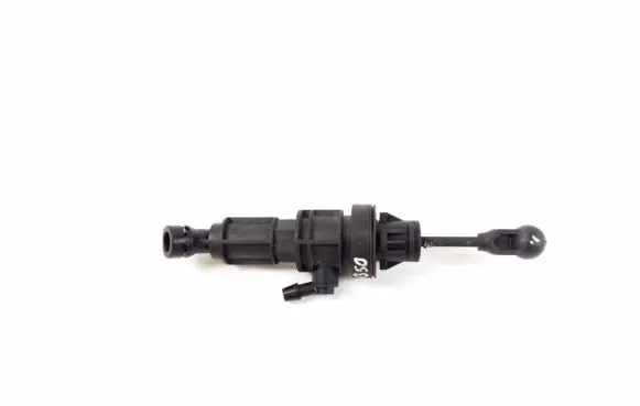 Mitsubishi ASX Clutch master cylinder 2345A042