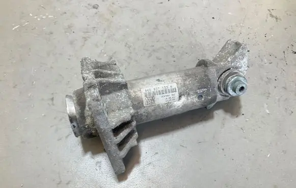 Audi A4 S4 B7 8E 8H Front bumper shock/impact absorber 8E0807133B