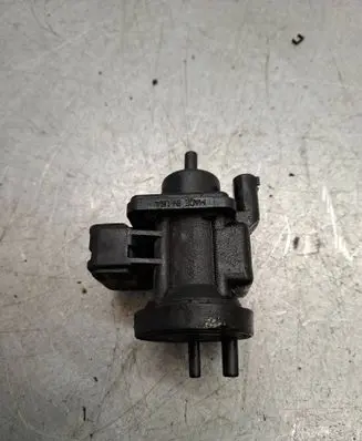 Mercedes-Benz S W220 Turbo solenoid valve 0005450427