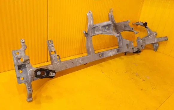 Volvo V60 Dashboard cross member/frame bar 31489735