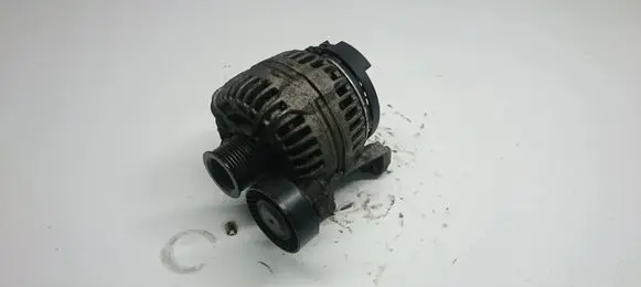 BMW 5 E60 E61 Generator/alternator 751972103 7519721
