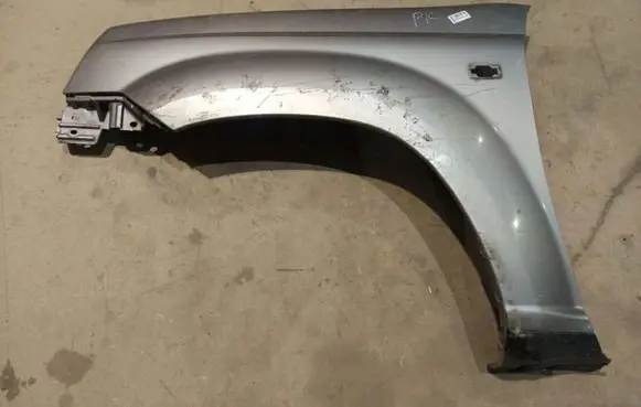 Nissan X-Trail T30 Fender 