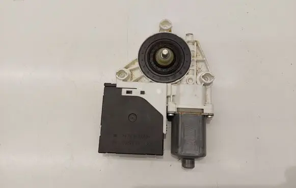 Audi A3 S3 8P Rear door window regulator motor 8P4959801D S006079021C
