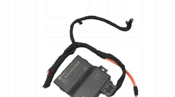 Audi A1 Gateway control module 8U0907468C
