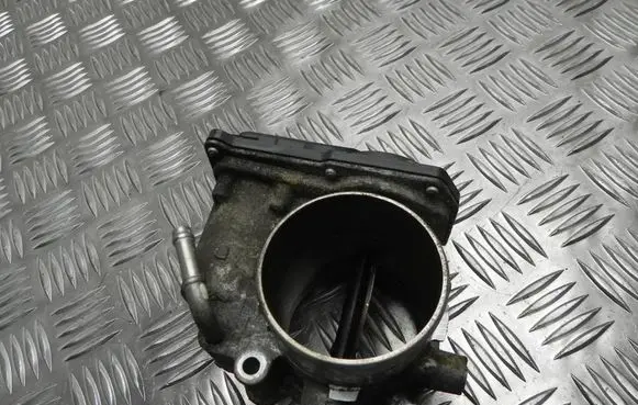 Toyota Land Cruiser (J150) Throttle body valve 2610011010 VD10646