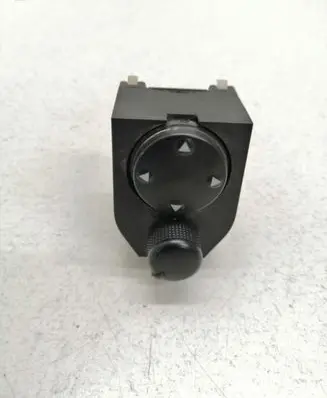 Audi A4 S4 B5 8D Wing mirror switch 8D0959565