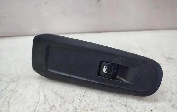 Peugeot 308 Electric window control switch 99859784