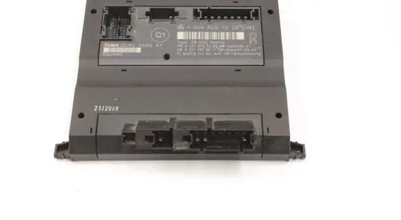 Mercedes-Benz S W221 Seat control module A0048201026