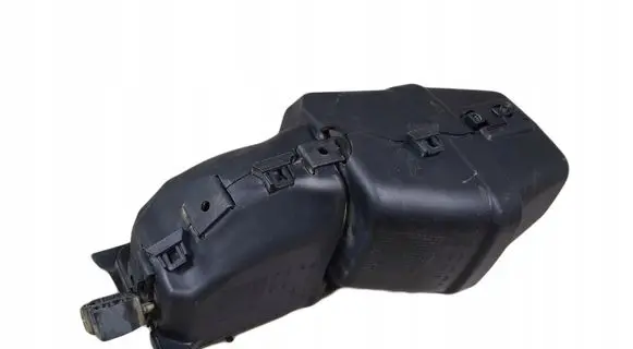 Volkswagen Golf V Air intake duct part 03C145755J