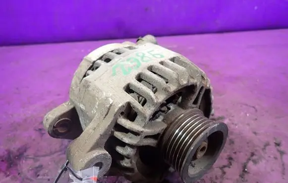 Toyota Yaris Verso Generator/alternator 