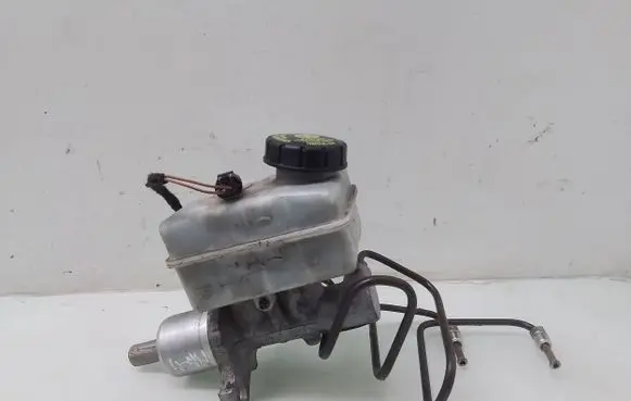 Mercedes-Benz B W245 Master brake cylinder A1694300202