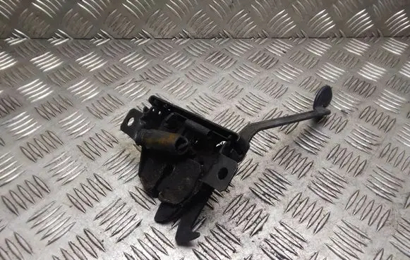 Hyundai Terracan Engine bonnet/hood lock/catch
