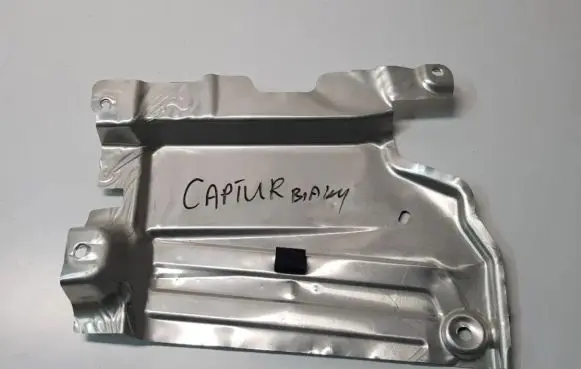 Renault Captur II Exhaust heat shield