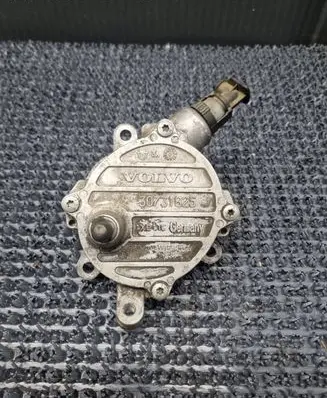 Volvo V50 Vacuum pump 30731825