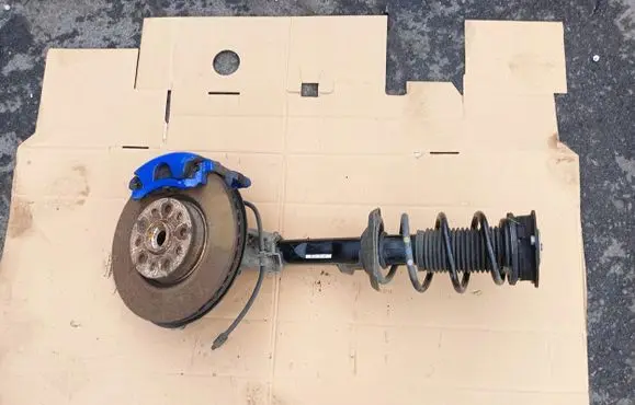 Volkswagen PASSAT B8 Front wheel hub spindle knuckle 3Q0413031BP