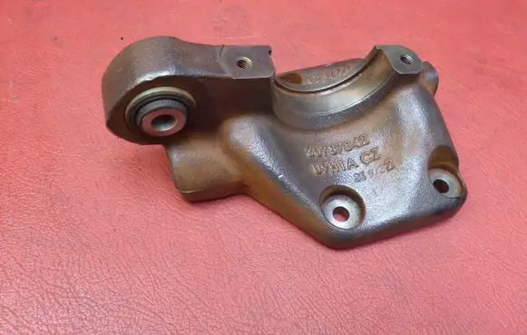 Volvo XC60 Driveshaft support bearing bracket 30787842