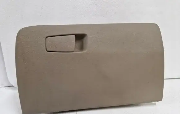 Hyundai Tucson TL Glove box