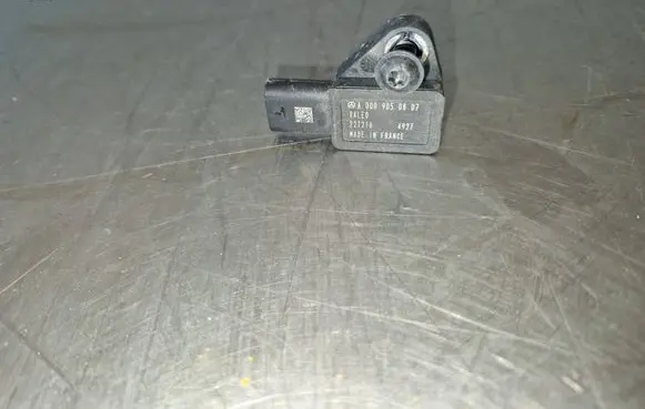 Mercedes-Benz C W206 Sensor A0009050807