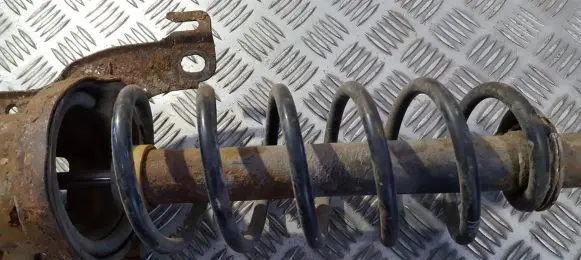 Opel Vectra B Rear coil spring