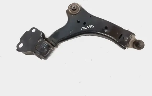 Volvo XC60 Front lower control arm/wishbone 8G9N3A052A