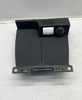 Ford Focus Other center console (tunnel) element JX7BA048W42A JX7BA04BN42B