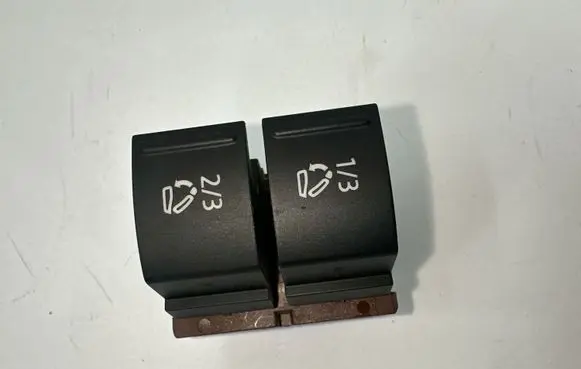Volkswagen Touareg II Seat control switch 7P6959519